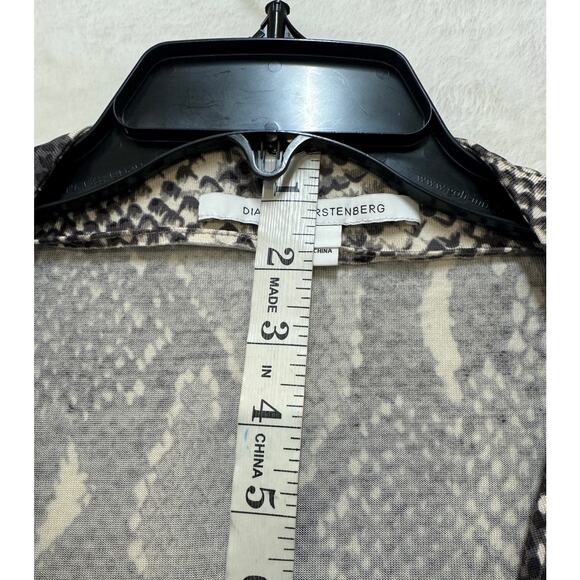 Diane Von Furstenberg New Julian Two Silk Jersey Wrap Dress Size 4 Python Gray - Picture 7 of 14